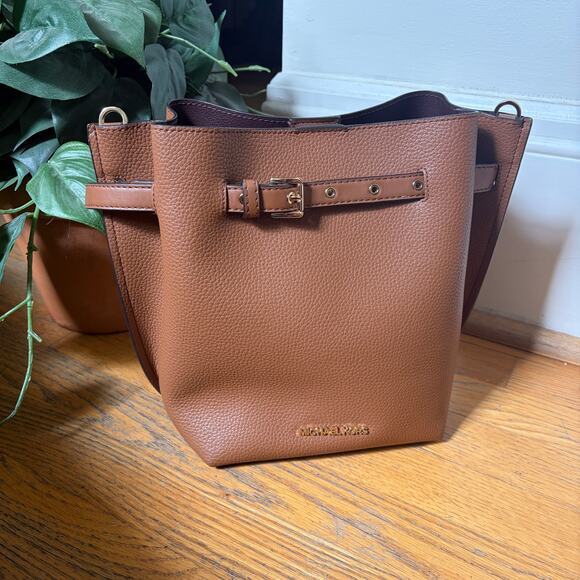 Michael Kors Handbags - Michael Kors Emilia Small Bucket Messenger Bag Luggage Brown -no strap